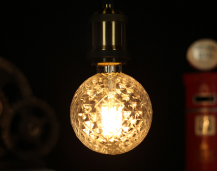 E27 LED Filament Pine Globelamp