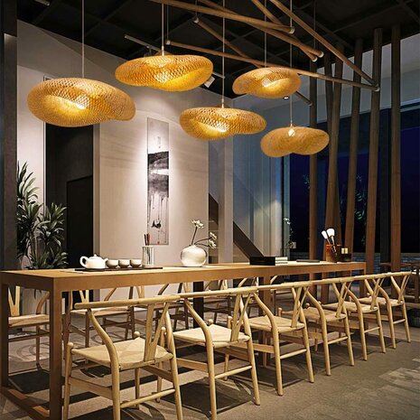 Lamp van bamboe
